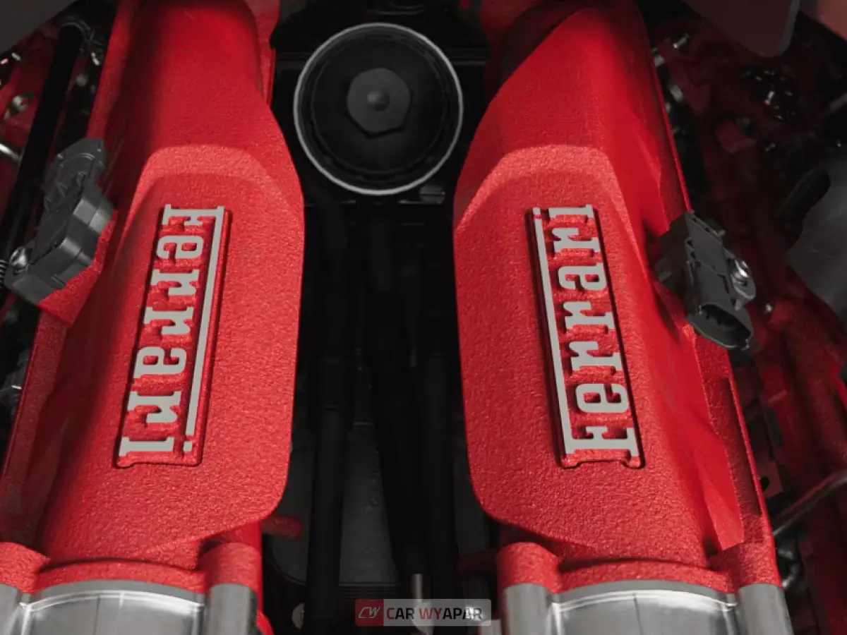 Ferrari Roma Top Feature